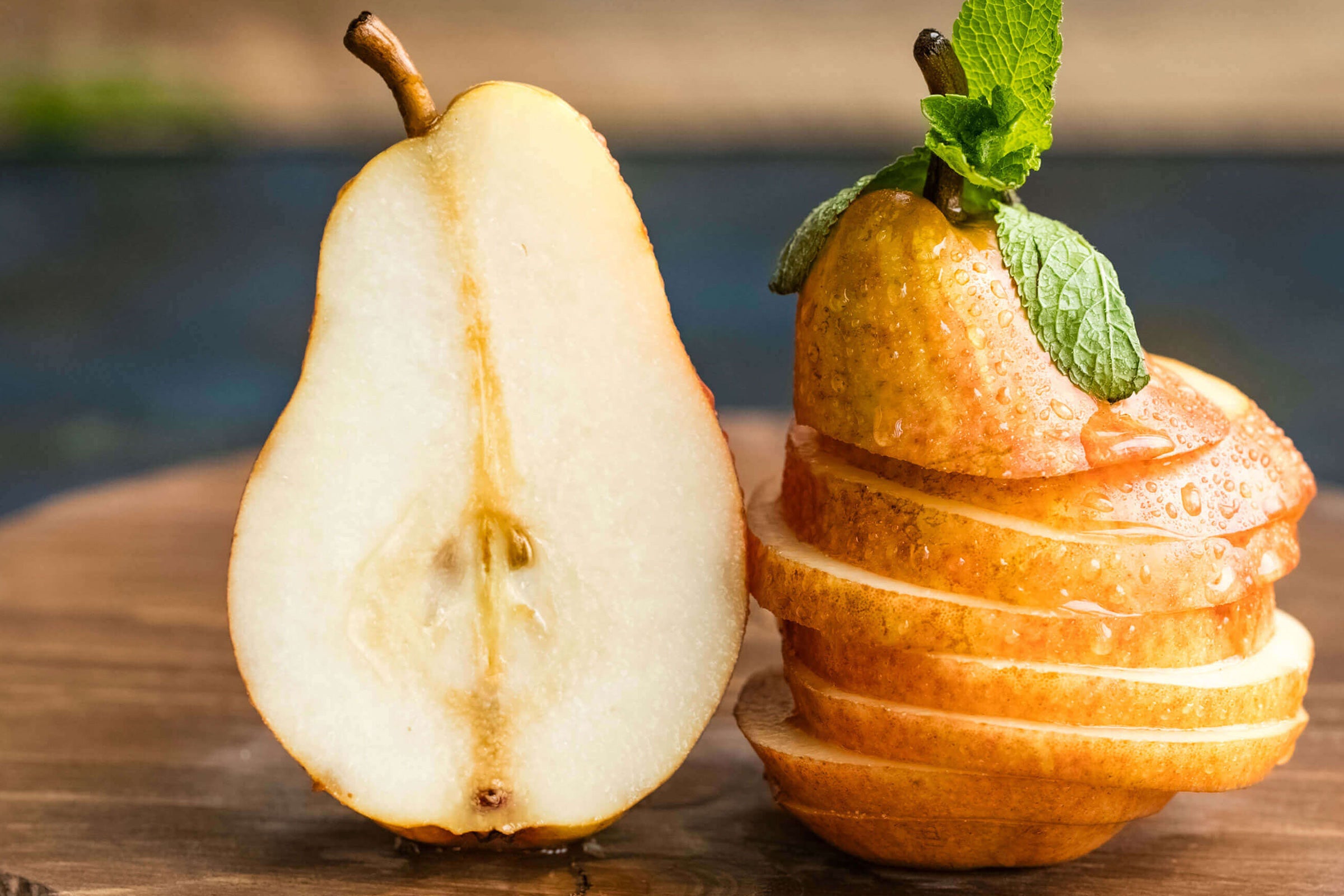 Bartlett Pear - Scented Coconut & Soy Candles, Wax Melts and Fragrance Oil